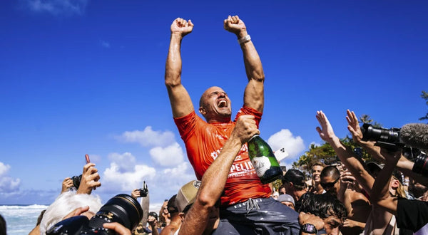 Kelly Slater scores his eighth victory at the Pipe Masters